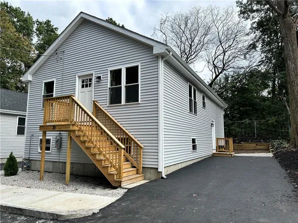 39 Derry St, Providence, RI 02908