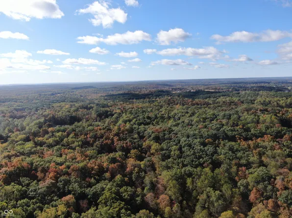 6913 Poplar Grove Rd, Freetown, IN 47235