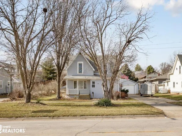 25 N 16th St, Denison, IA 51442