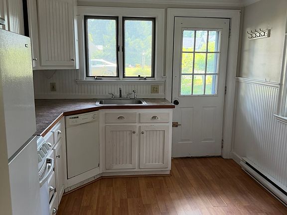 2nd image of 56 Pinewood Ave