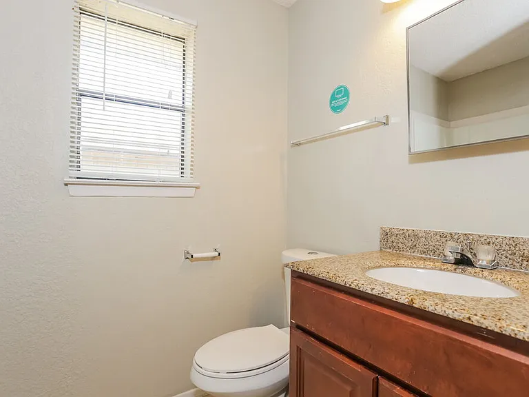 5108 Parliament Dr — Photo 14