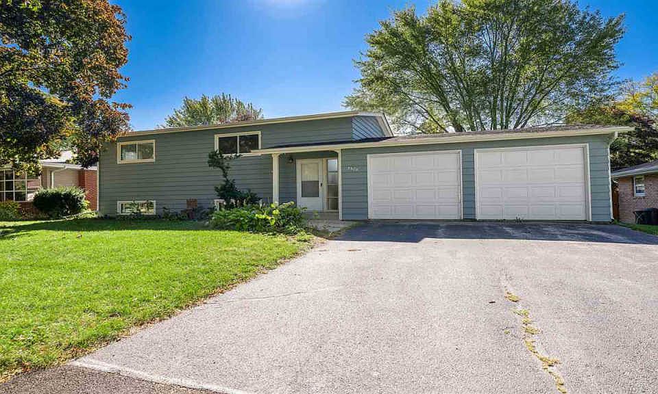 1st image of 2628 Karen Dr