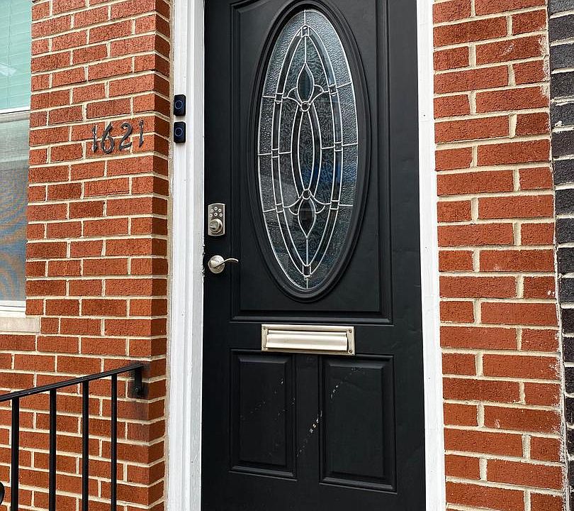1st image of 1621 Ogden St #A