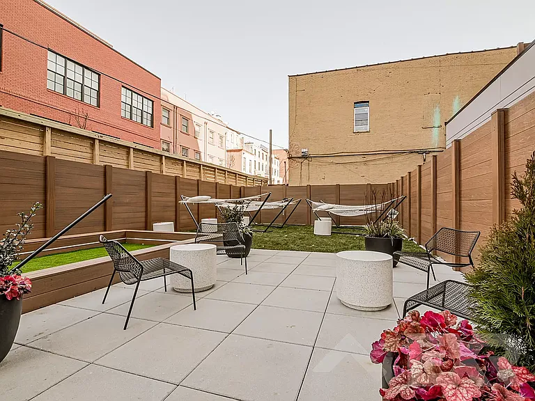 957 Atlantic Ave #502 — Photo 12