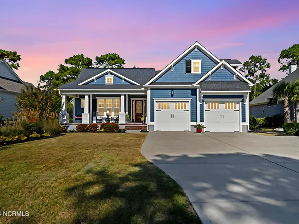 2926 Moorings Way SE, Southport, NC 28461