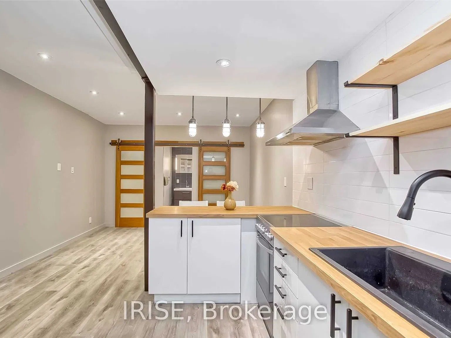 2 bed, $1,850 — Photo 4