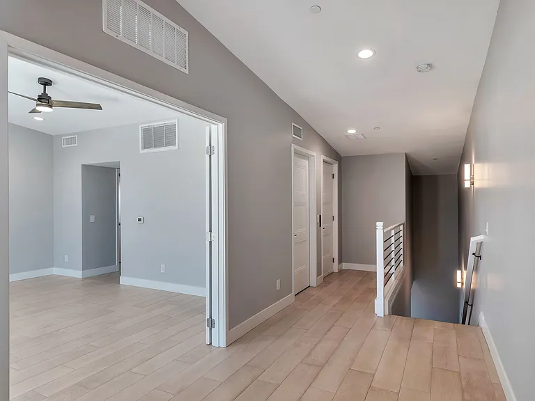 4525 N 40th St #9 — Photo 36