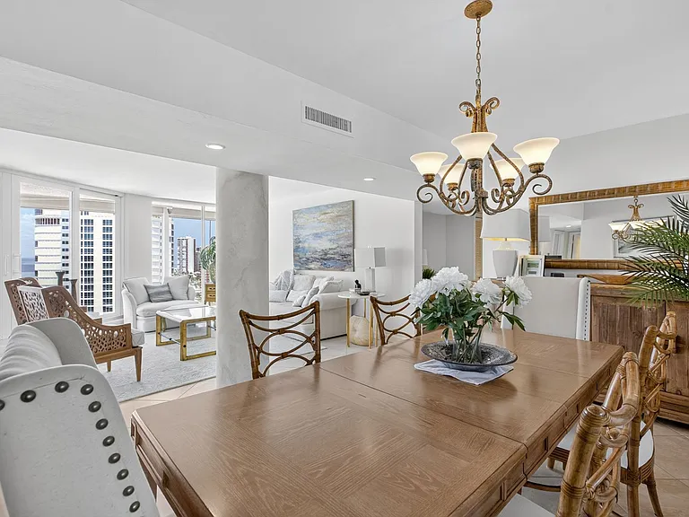 4041 Gulf Shore Blvd N #1807 — Photo 7