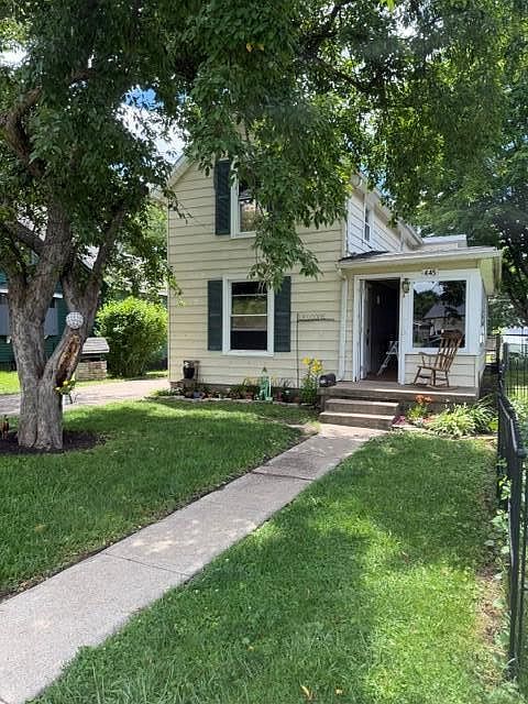 1st image of 445 E Ward St