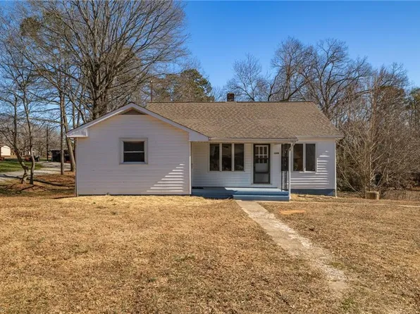 1228 Weaver Rd, Lexington, NC 27295