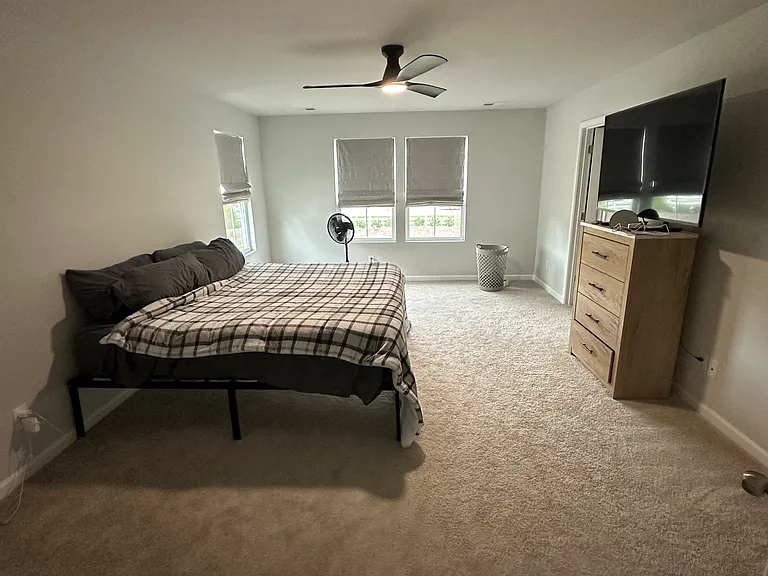 256 Agrarian Ave — Photo 15