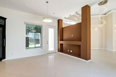 1st image of 306 Grovewood Ave