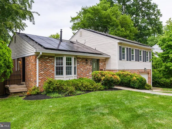 8719 Postoak Rd, Potomac, MD 20854