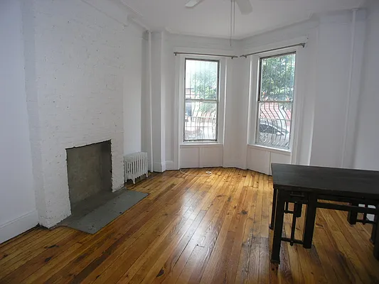 Rented by Townsley & Gay, LLC | media 13