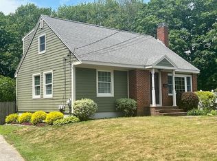 344 Auburn St, Portland, ME 04103