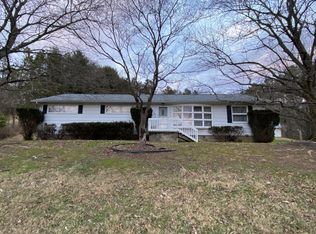 1596 Blue Jay Rd, Heath, OH 43056