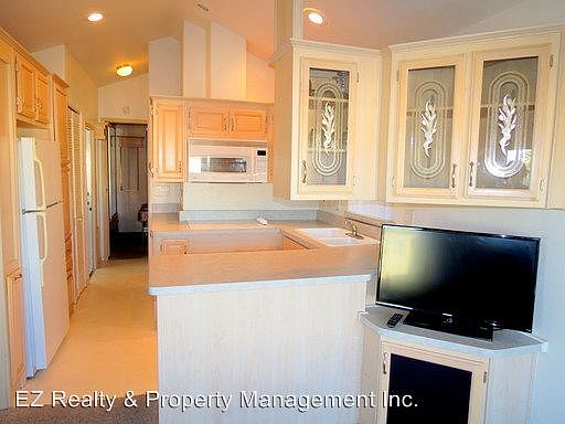 1st image of 1295 S Cawston Ave Spc 309