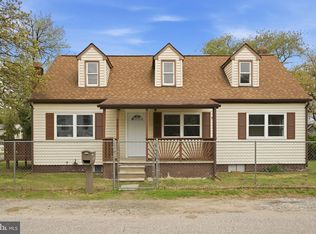 8001 W End Dr, Baltimore, MD 21226