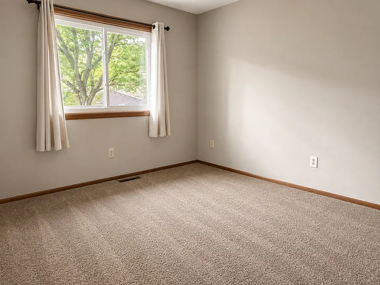 2nd bedroom - upstairs
