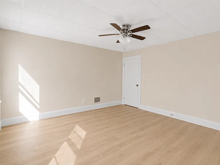 833 Stanton Ave #2 — Photo 4