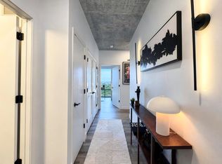 1032 W Leland Ave #905, Chicago, IL 60640