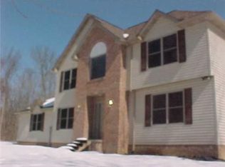 500 Amity Ridge Rd, Amity, PA 15311