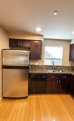 705 N 94th St #B Photo 1 705 N 94th St #B Photo 1