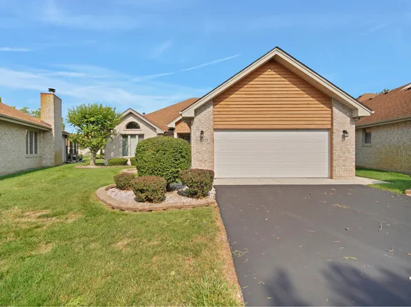 18335 Pinewood Ln, Tinley Park, IL 60477