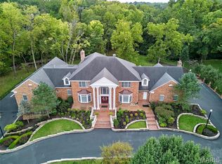 9780 Old Warson Rd, Saint Louis, MO 63124