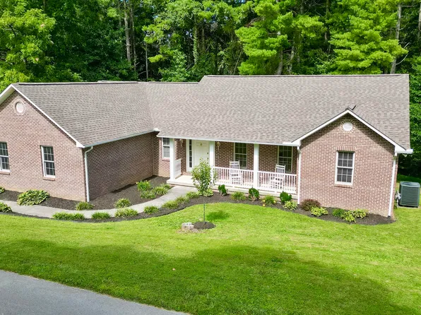 221 Bramblewood Dr, Corbin, KY 40701
