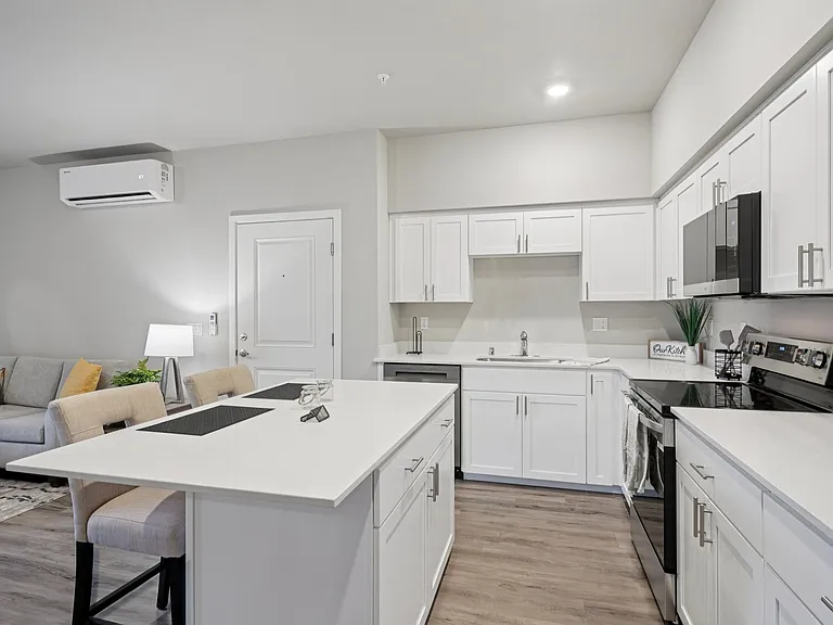 Tahoma Terrace Apartments — Photo 94