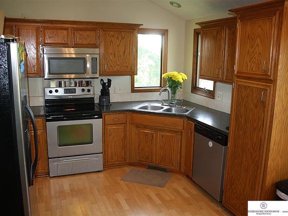 2nd image of 6006 N 108th Ct