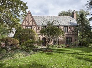 885 Elm Pl, Glencoe, IL