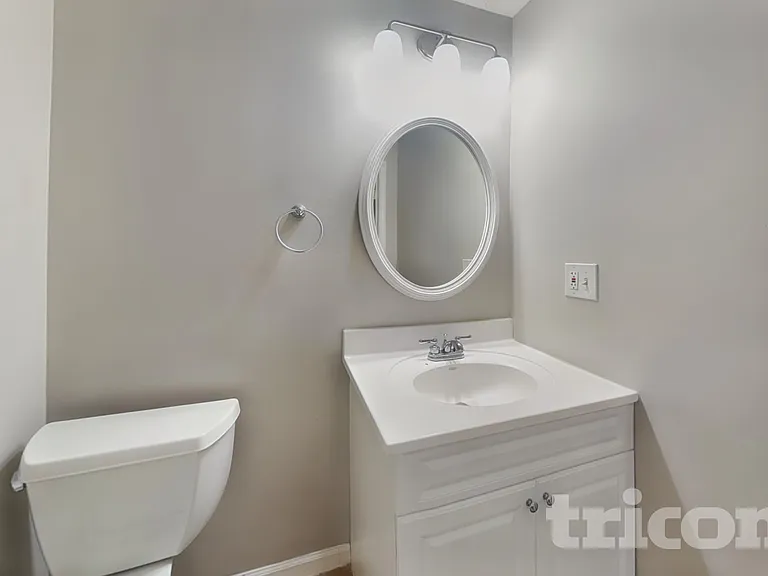 14513 W 138th Ter — Photo 9