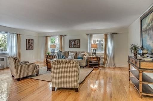 3rd image of 130 Sewall Ave #1A