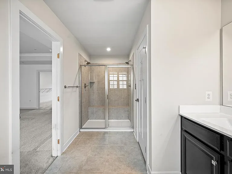 8225 E Branch Dr — Photo 24