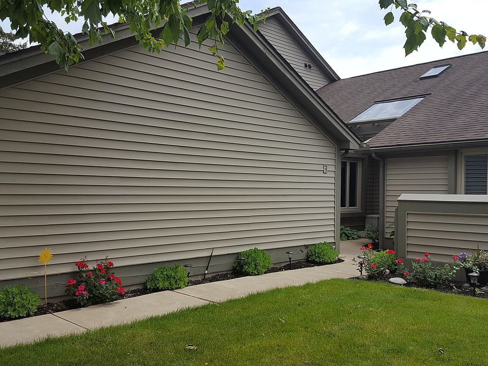 Front of Condo