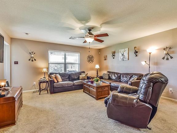 5th image of 16271 Silver Wing Ln