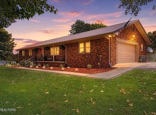 2065 Highway 30e, Athens, TN 37303