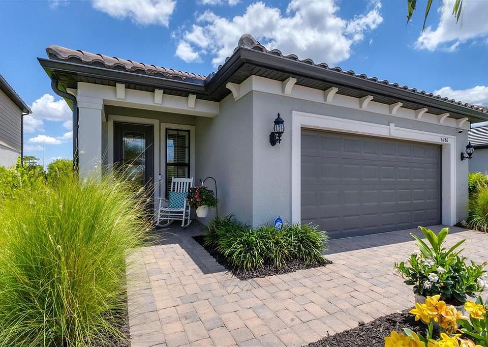 1st image of 6286 CRESTED EAGLE LANE