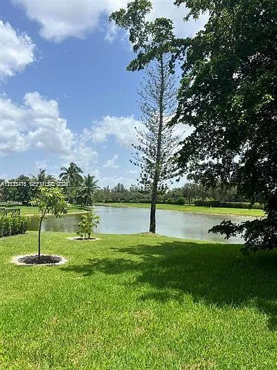 Boca Winds Par A — Photo 4