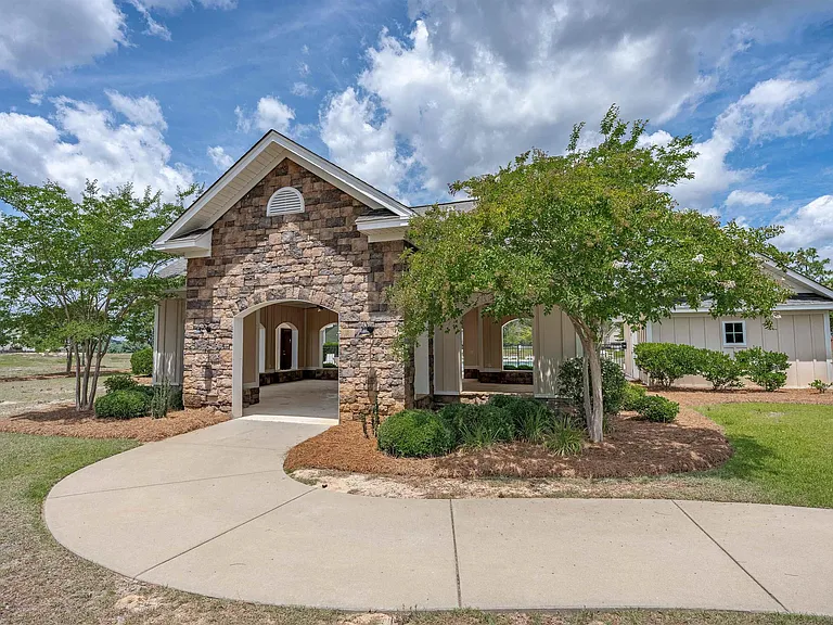 1340 Beechfern Cir — Photo 55
