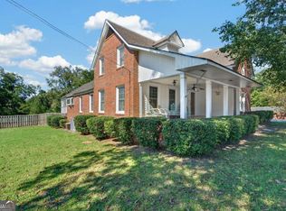 149 E Main St, Irwinton, GA 31042