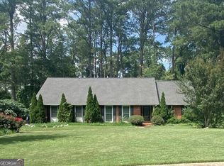 2615 Skyline Dr, College Park, GA 30337
