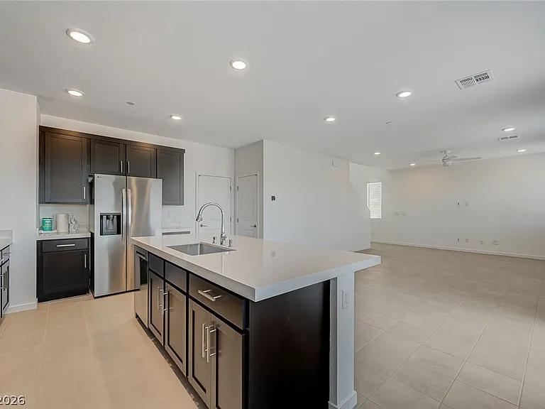 324 Lupton Ave — Photo 29