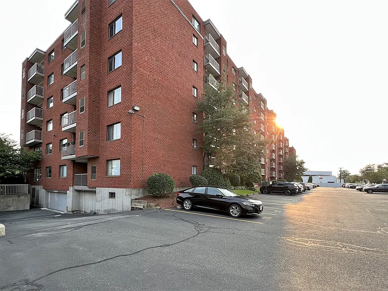 30 Revere Beach Pkwy #512 — Photo 33