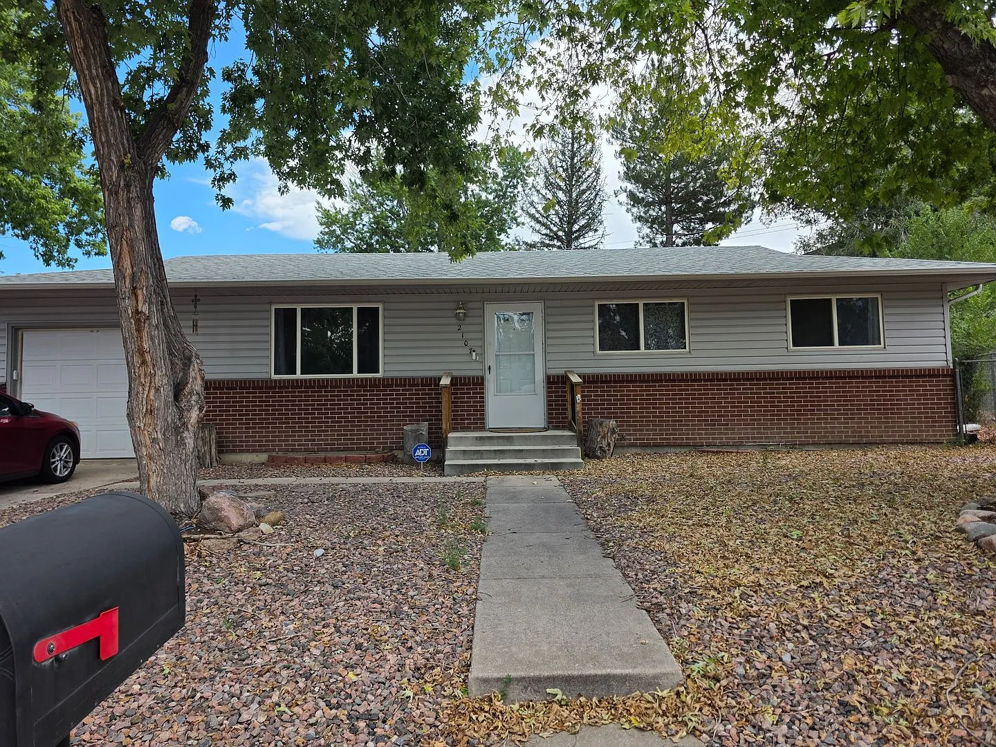 5 Bed 2 bath Home near Fort Carson — Photo 1