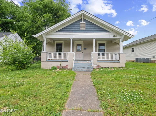 3131 Galbraith St, Knoxville, TN 37921