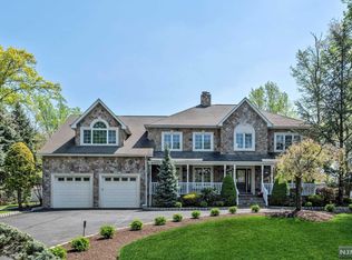 719 Orangeburgh Rd, River Vale, NJ 07675