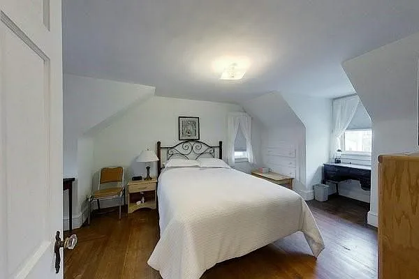94 Eustis Ave — Photo 11